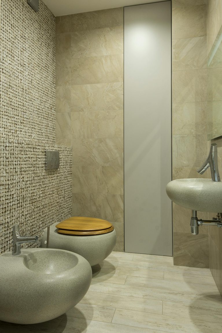 Discover the Best Bathroom Remodel Companies Near Me for Quality Work