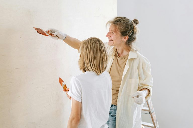 Professional Exterior Painters Near Me – Paris Painting Services