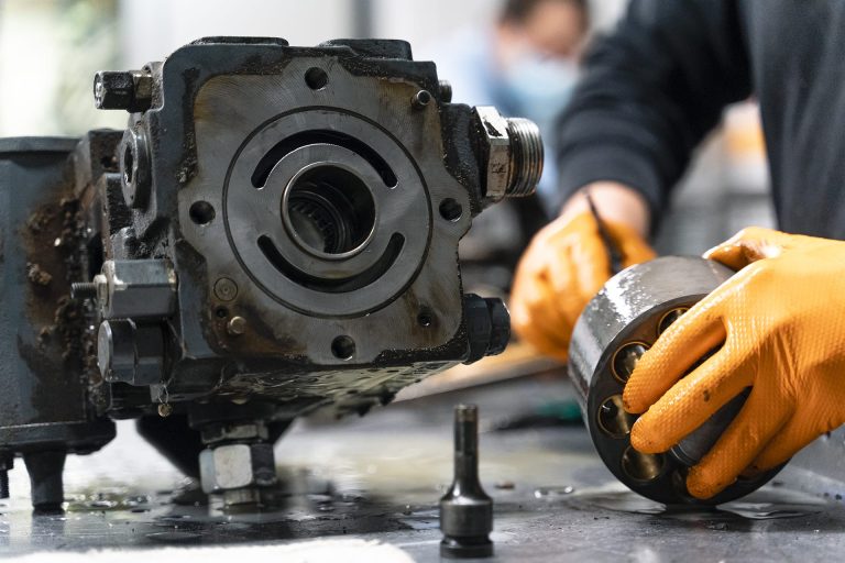 Cost-Effective Hydraulic System Maintenance for Heavy Industries