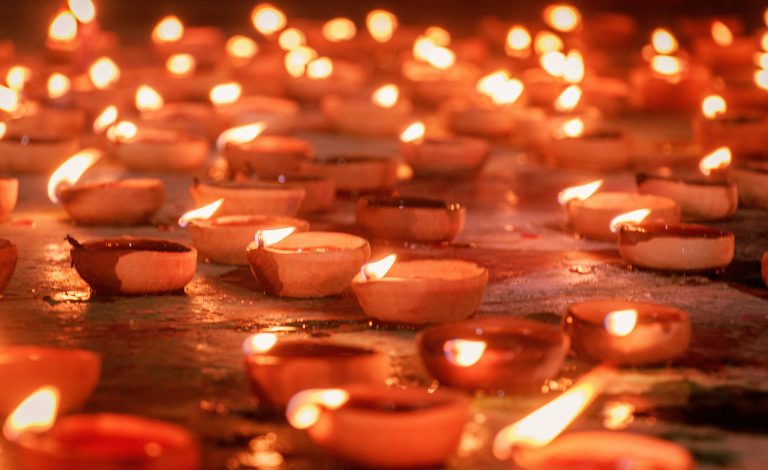 Ancient Wisdom: The Power of the Butter Lamp Blessing in Buddhism